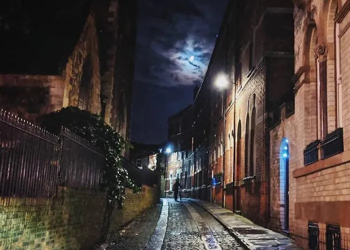 Cocoa Isabella - River Fronted With Secure Parking Apartament