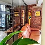 Cocoa Isabella - River Fronted With Secure Parking * York