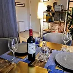 Cocoa Isabella - River Fronted With Secure Parking Apartamento York