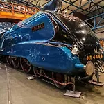 Cocoa Isabella - River Fronted With Secure Parking *